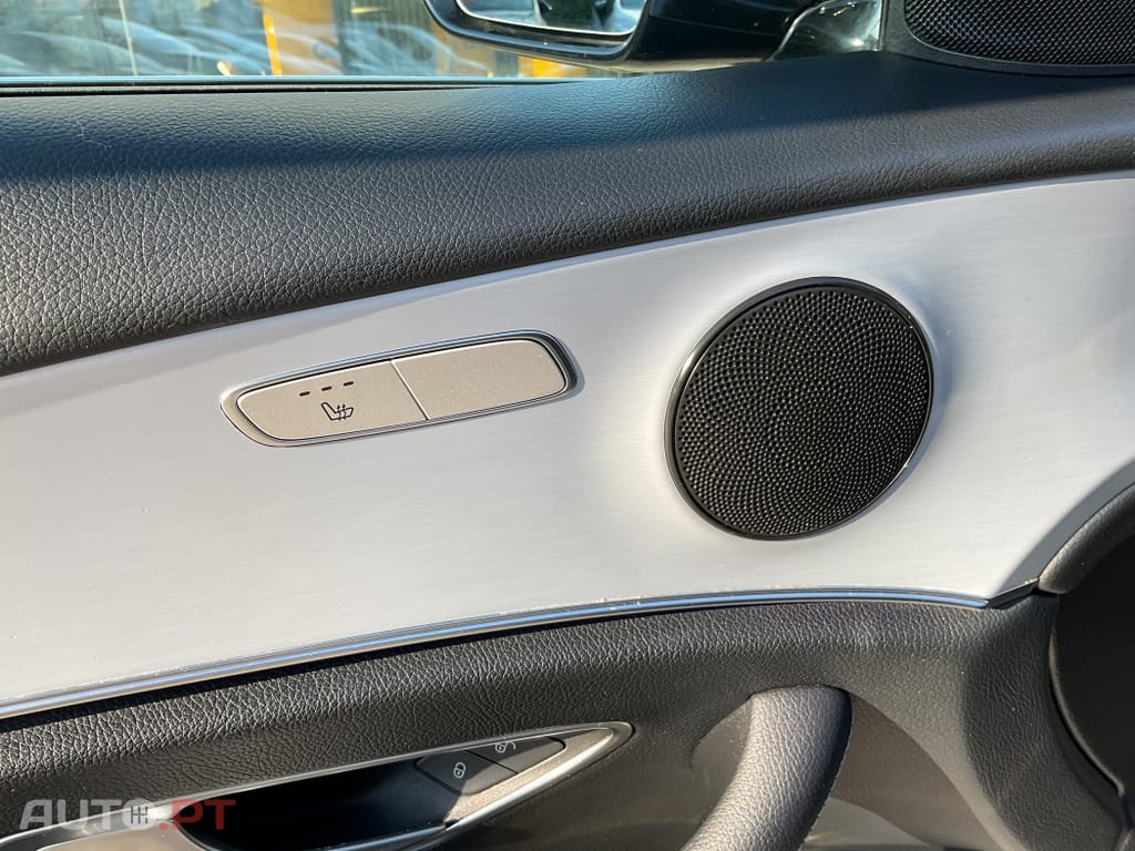 Mercedes-Benz E 300 de Avantgarde