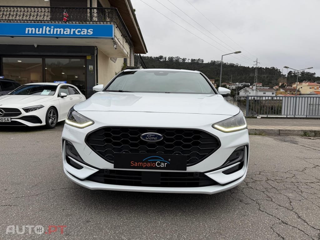 Ford Focus 1.0 EcoBoost MHEV ST-Line