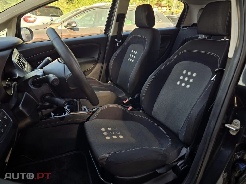 Fiat Grande Punto 1.3 MULTI-JET 16v EASY S&S