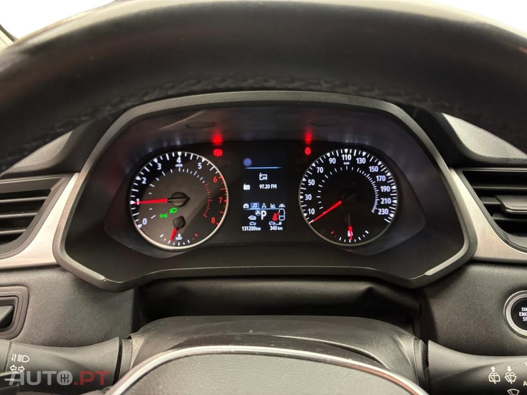 Renault Captur 1.3 TCe Business EDC