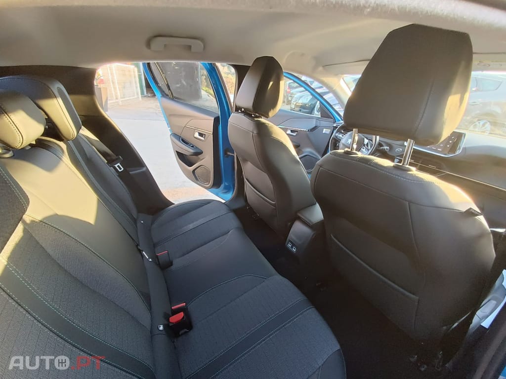 Peugeot 208 1.5 BlueHDi Allure