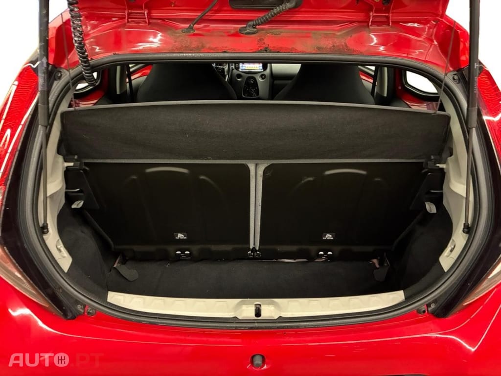 Toyota Aygo 1.0 VVT-i x-Play