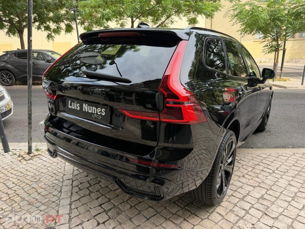 Volvo XC60 T6 AWD Recharge Plus Black Edition