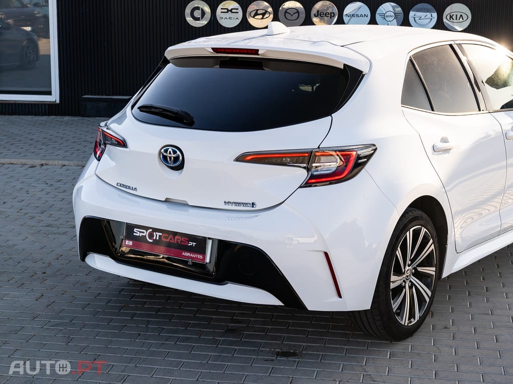 Toyota Corolla 1.8 Hybrid Comfort+P.Sport