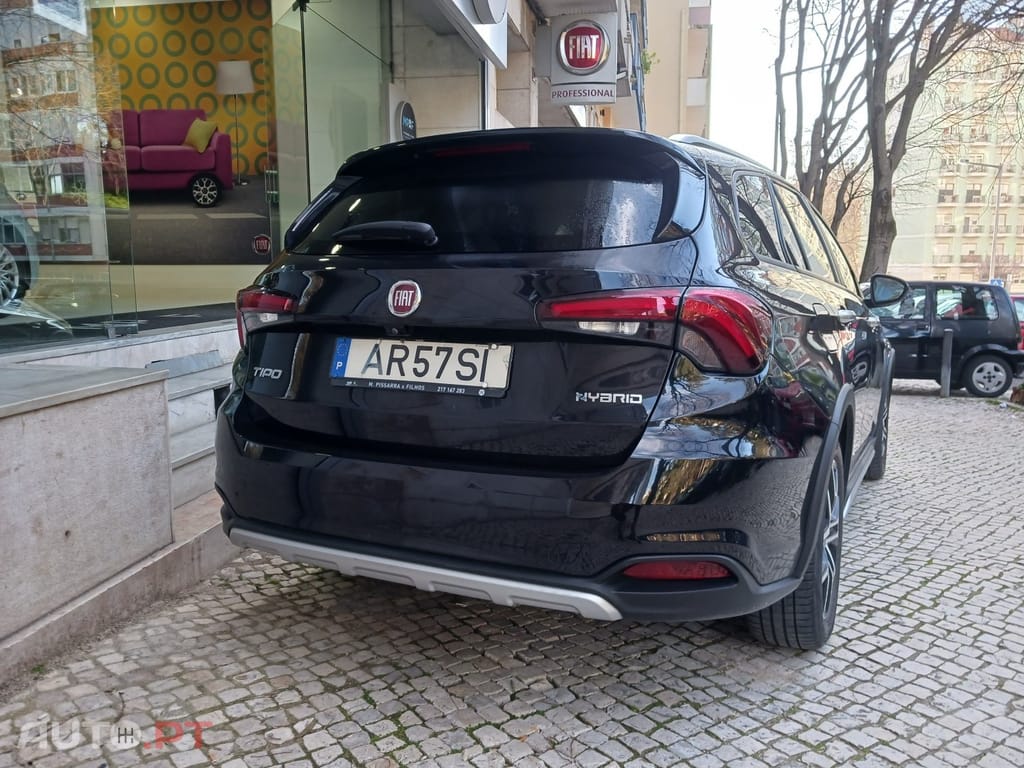 Fiat Tipo 1.5 GSE T4 Cross DCT — fotografia 9