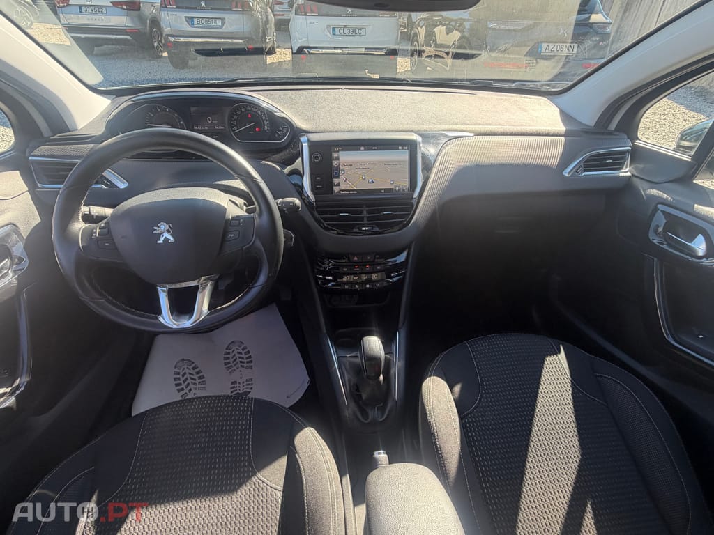 Peugeot 208 1.2 PureTech Allure
