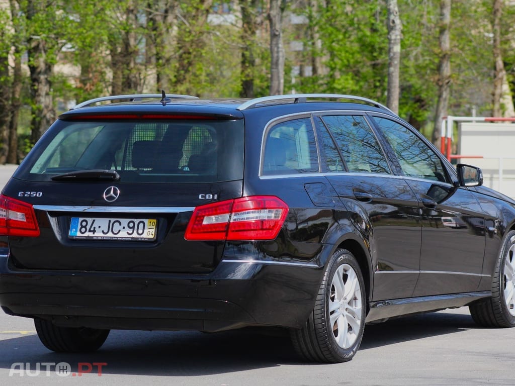 Mercedes-Benz E 250 CDi Elegance BlueEfficiency Auto.