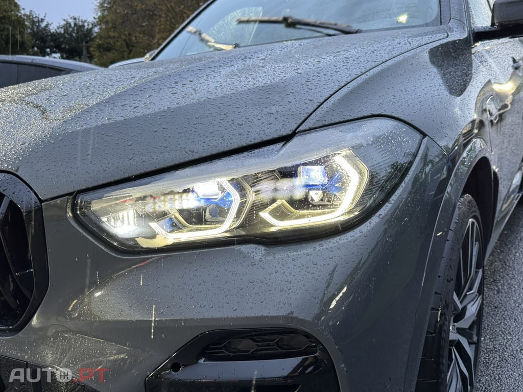 BMW X5 45 e xDrive Pack M