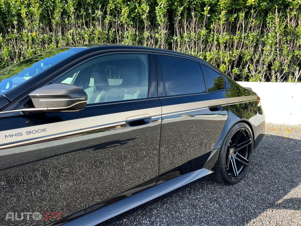 BMW M5 MH5 900E