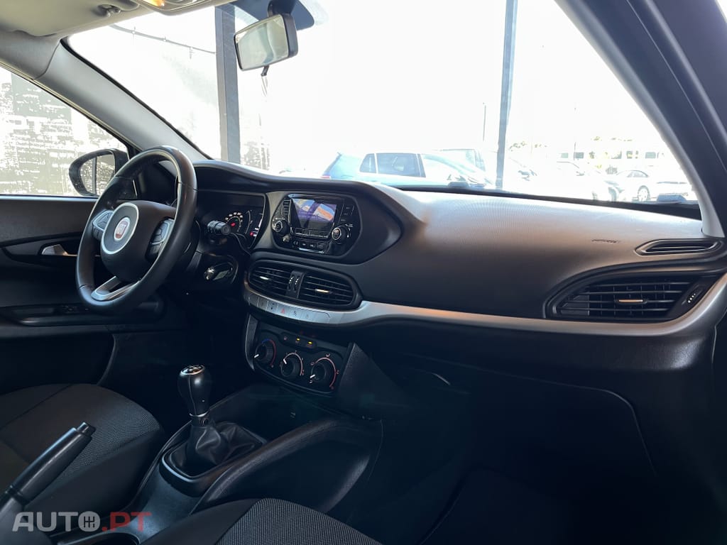 Fiat Tipo 1.3 M-Jet Pop