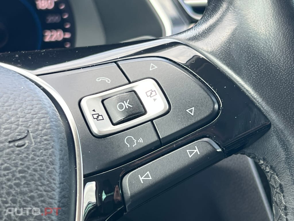 Volkswagen Passat 2.0 TDI Highline DSG