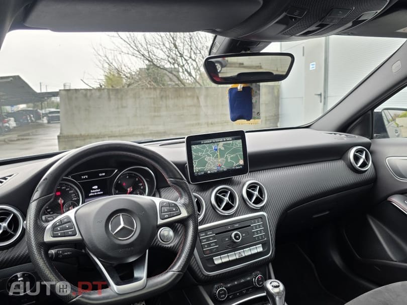 Mercedes-Benz A 180 d AMG Line
