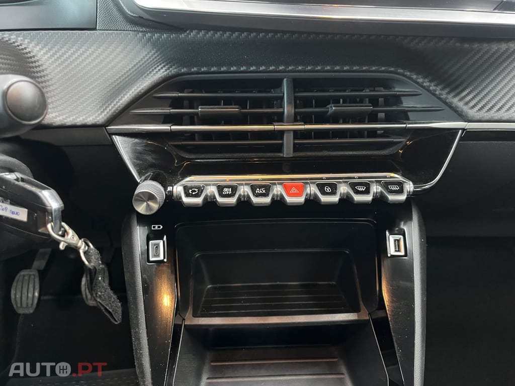 Peugeot 208 1.2 PureTech Active Pack
