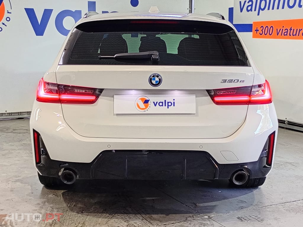BMW 320 Touring Pack M