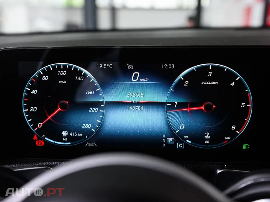 Mercedes-Benz GLB 200 d