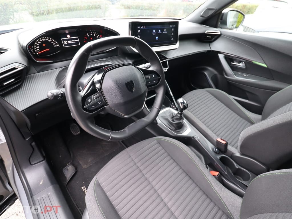 Peugeot 2008 1.2 PureTech Allure Pack