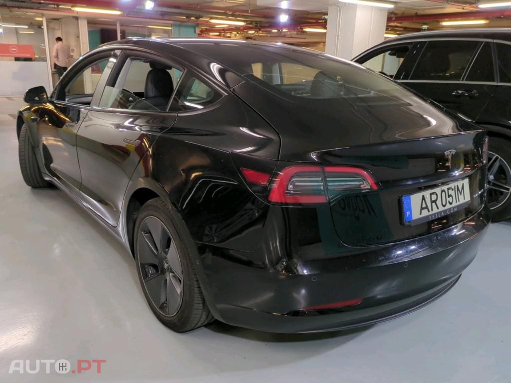 Tesla Model 3 Long-Range Dual Motor AWD