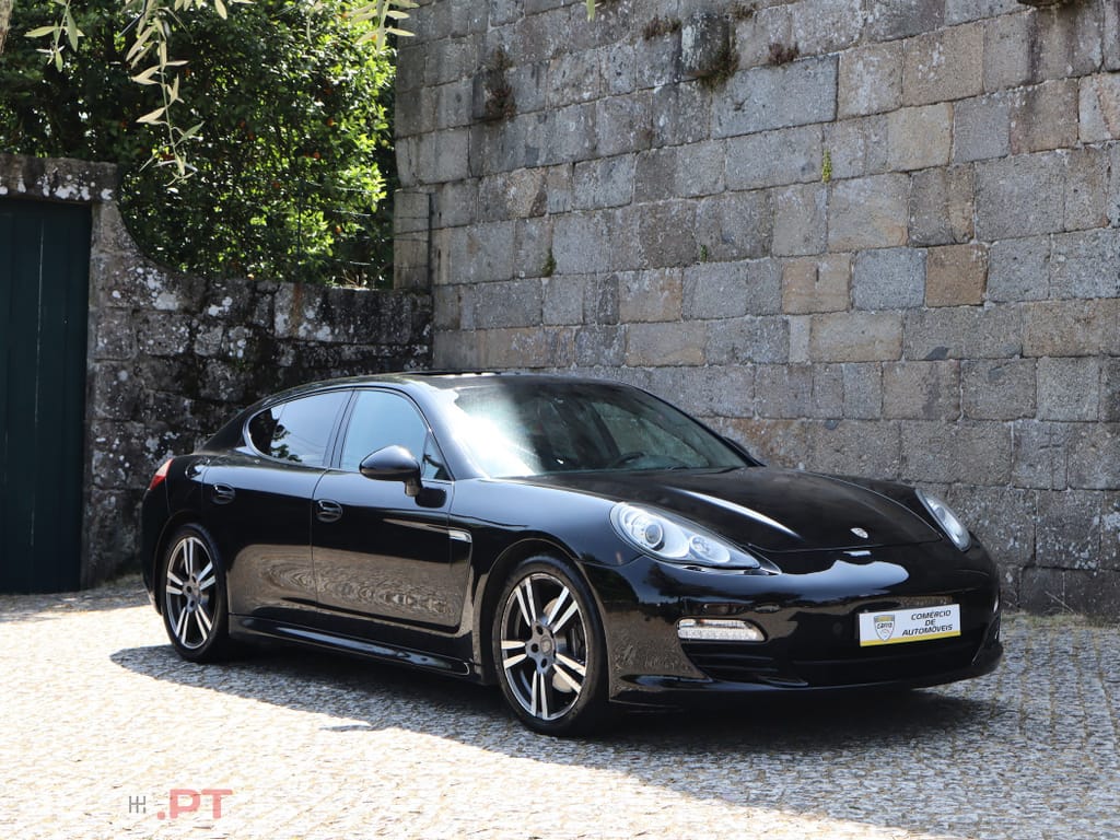 Porsche Panamera Platinum Edition
