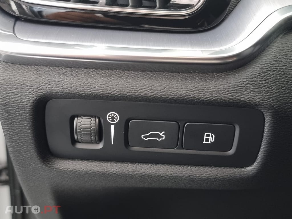 Volvo V60 2.0 T6 AWD TE Inscription Expression — fotografia 27