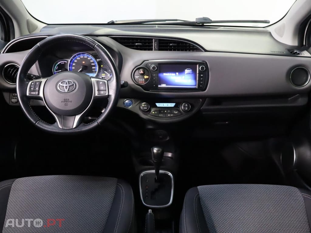 Toyota Yaris 1.5 Híbrido Comfort
