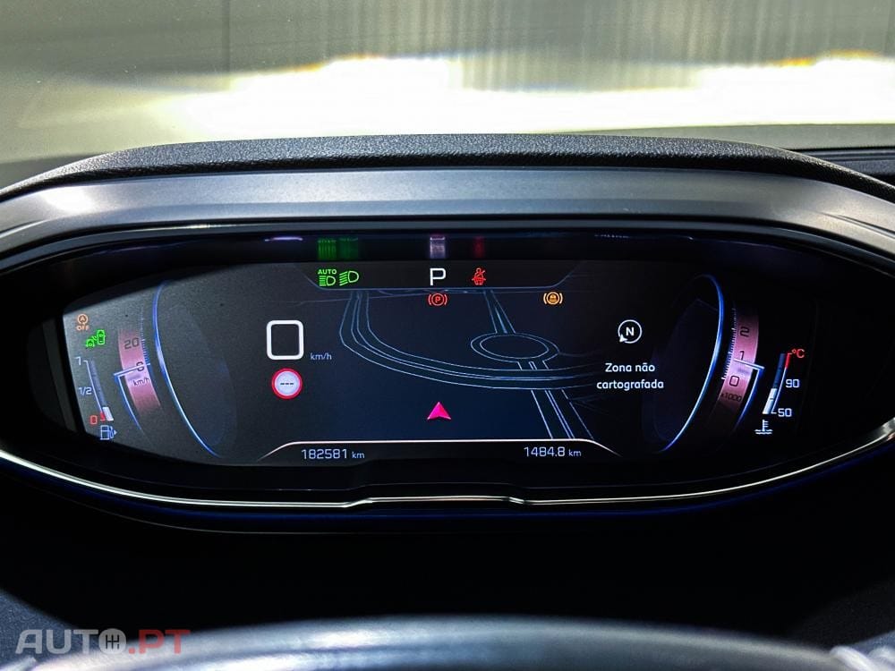 Peugeot 3008 1.6 PureTech GT EAT8