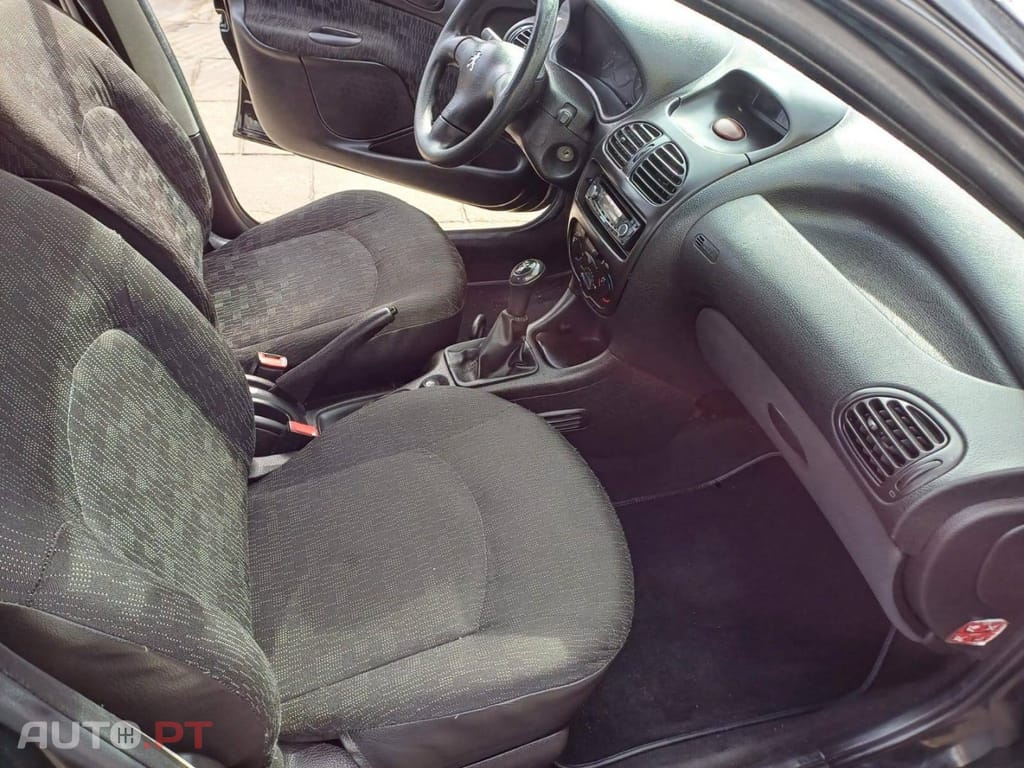 Peugeot 206 1.1 XR Présence