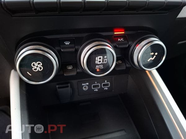 Renault Clio TCe 100 Bi-Fuel Techno