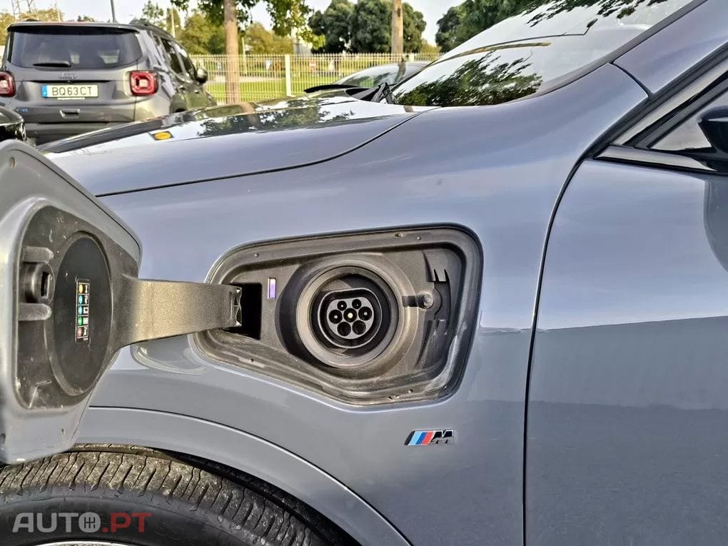 BMW X2 25 e xDrive Pack M
