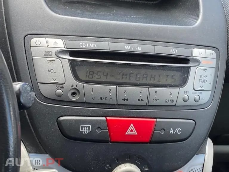 Peugeot 107 1.0 Urban 2 Tronic