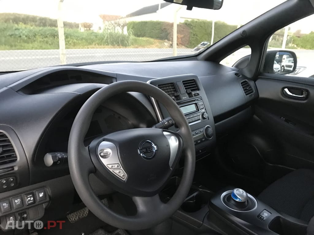 Nissan Leaf Acenta