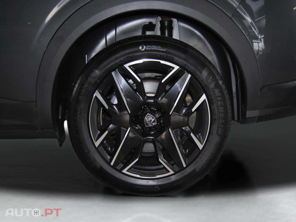 Peugeot 5008 1.2 Hybrid Allure e-DCS6