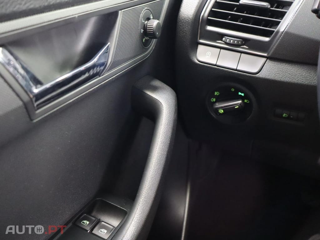Skoda Fabia 1.0 TSI  AMBITION Break