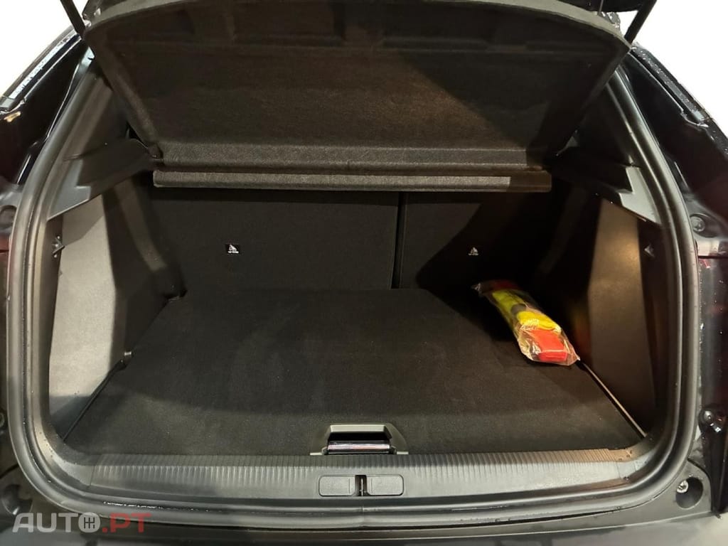 Peugeot 2008 1.2 PureTech Allure