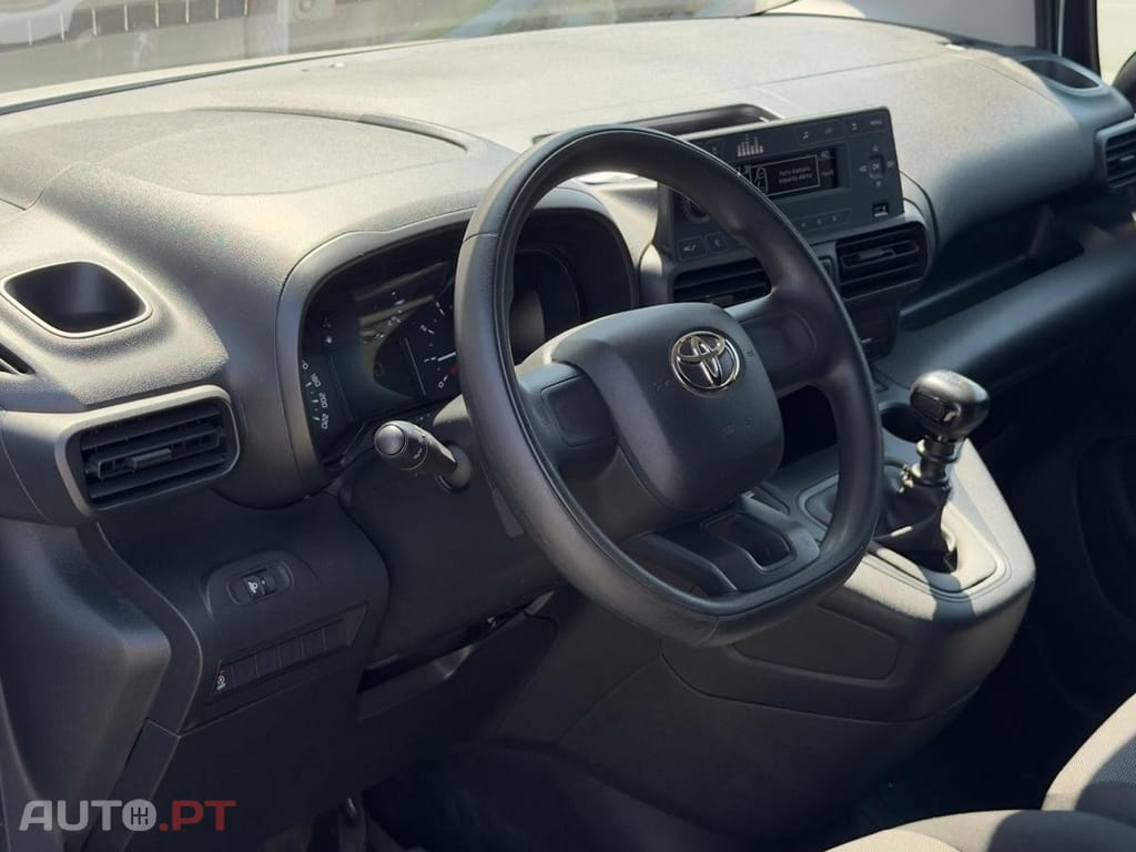 Toyota Proace City 1.2G L1 Comfort