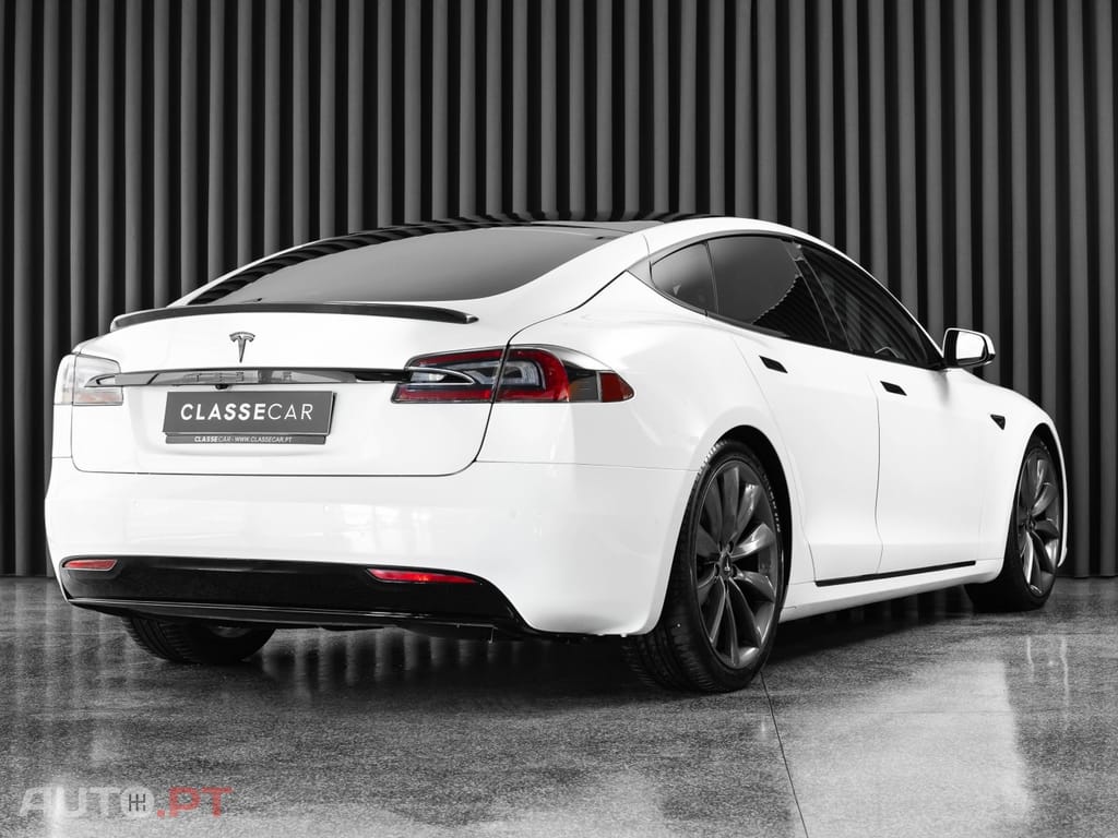Tesla Model S 100 kWh Long Range AWD