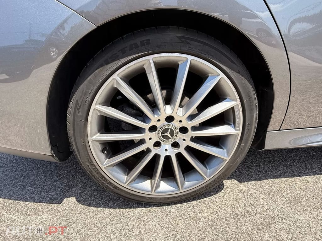 Mercedes-Benz CLA 180 d Shooting Brake AMG Line Aut.