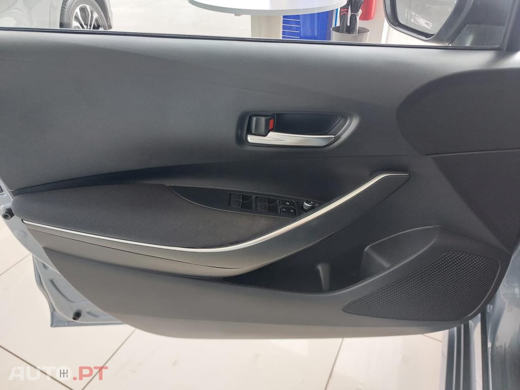 Toyota Corolla SD 1.8 Hybrid Exclusive