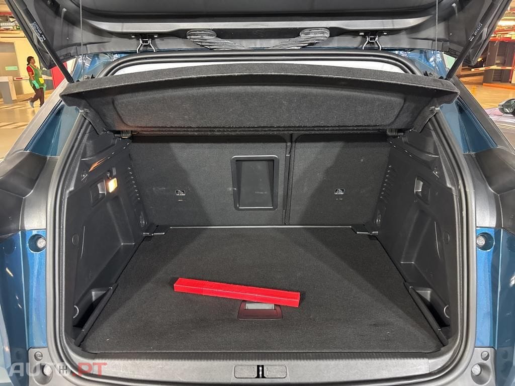Peugeot 3008 1.5 BlueHDi Allure Pack EAT8
