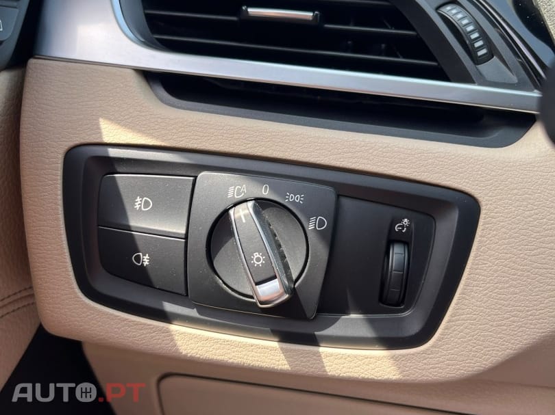 BMW X1 16 d sDrive Line xLine