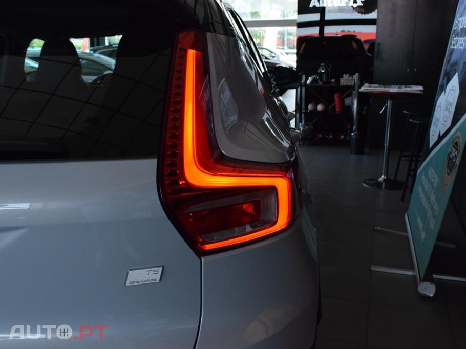 Volvo XC40 1.5 T5 PHEV R-Design Expression