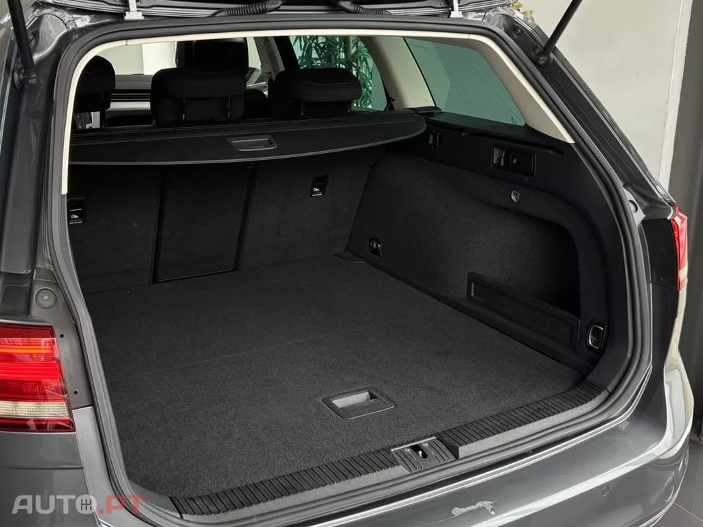 Volkswagen Passat Variant 2.0 TDi Highline DSG