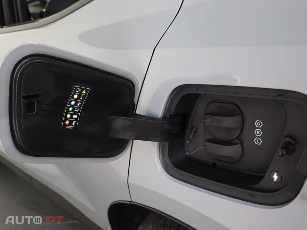 Volvo EX30 69 kWh Single Motor Extended Range Plus