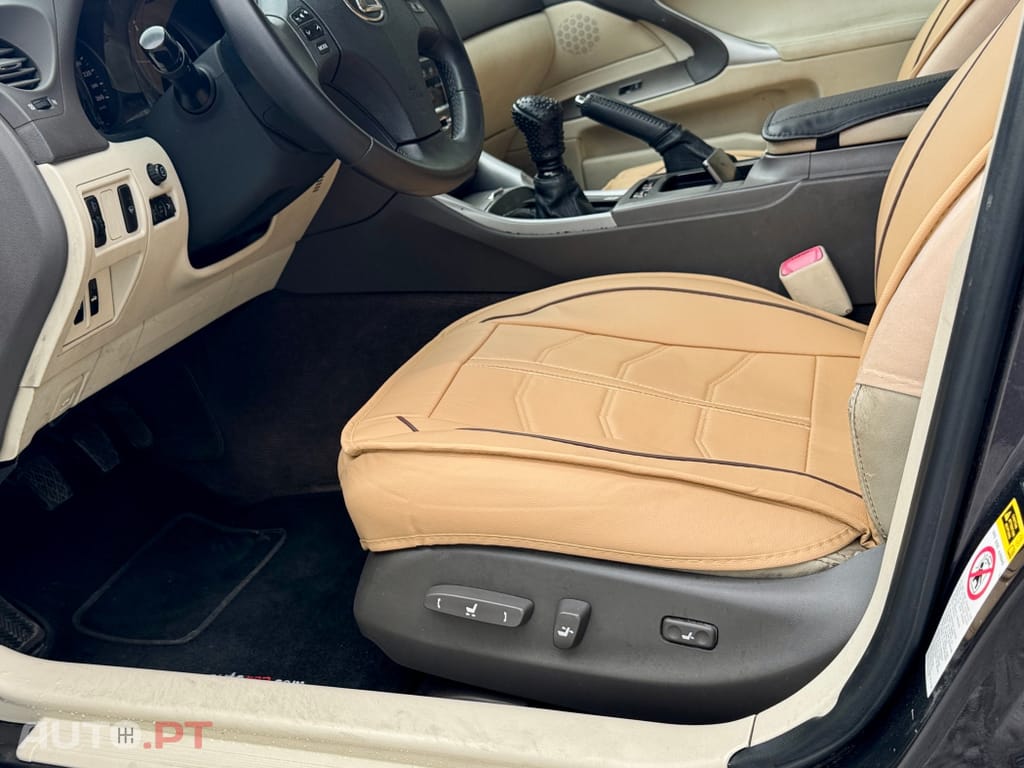 Lexus IS 220 d Executive 6G