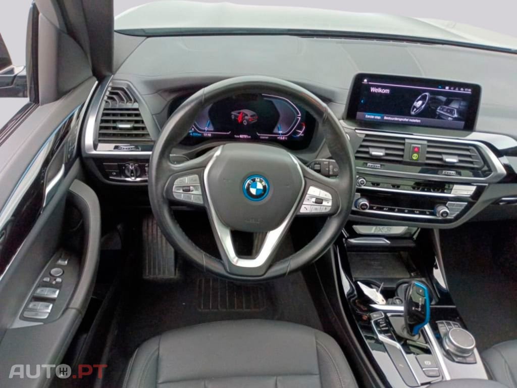 BMW iX3 74 kWh