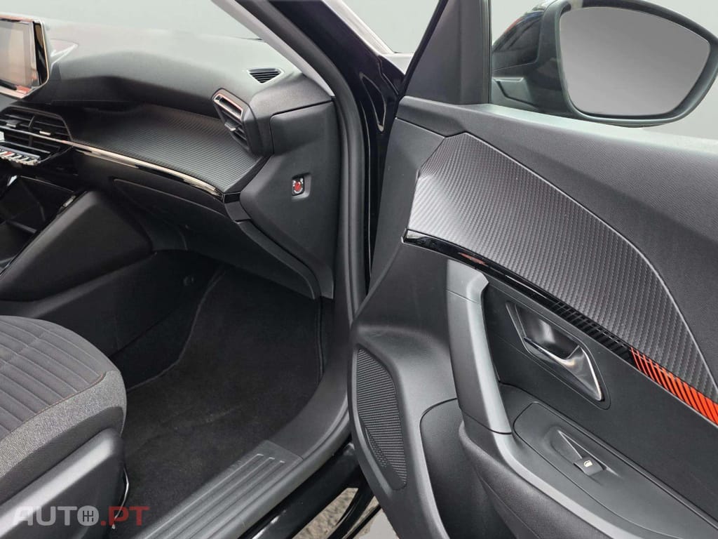 Peugeot 2008 1.5 BlueHDi Active Pack