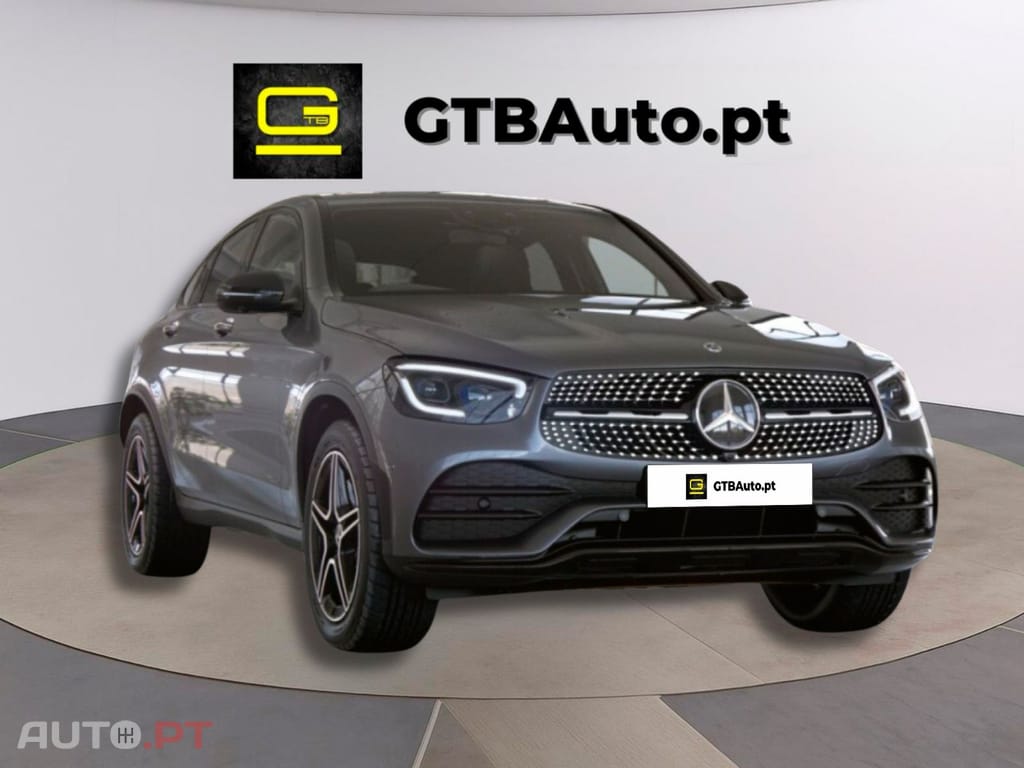 Mercedes-Benz GLC 300 I.V.A DEDUTÍVEL e 4M AMG