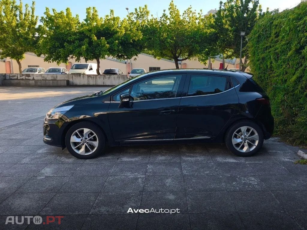 Renault Clio (Energy) TCe 90 Start & Stop LIMITED