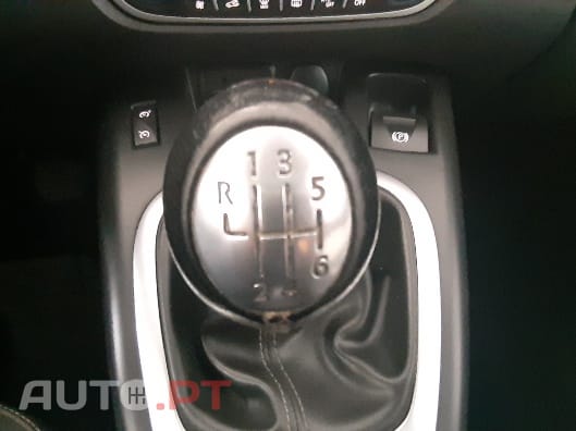 Renault Grand Scénic Dynamique 1.5 DCI 110 CV