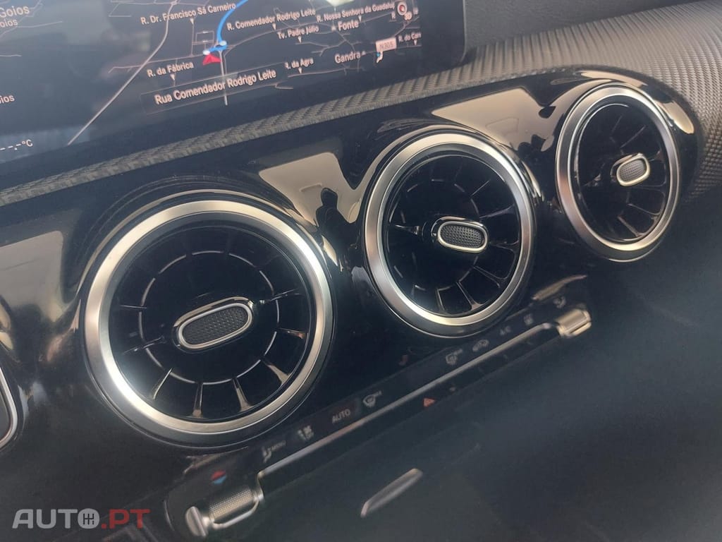 Mercedes-Benz A 250 e Style Plus