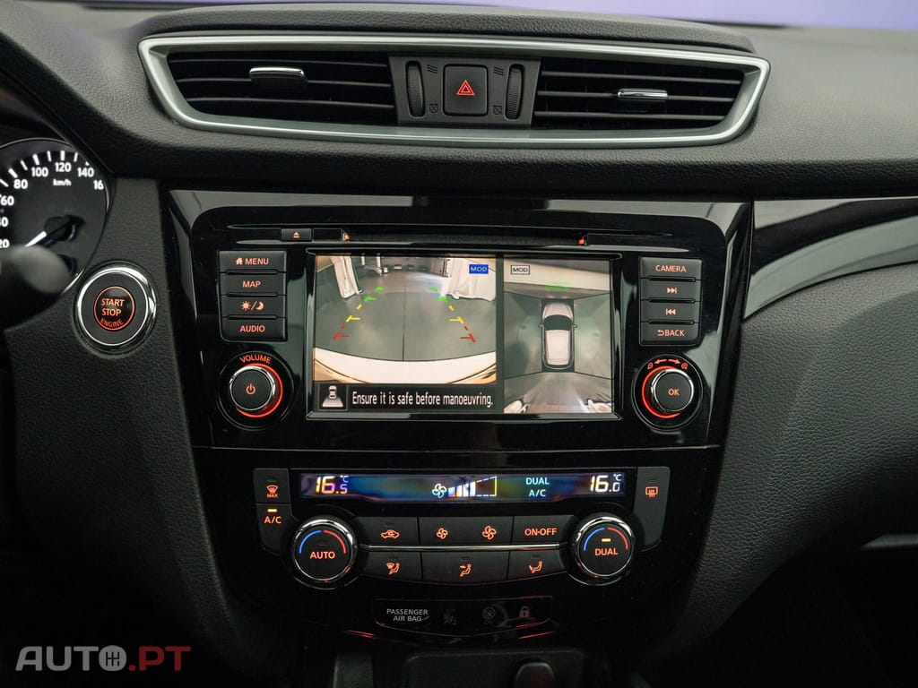 Nissan Qashqai 1.5 dCi N-Connecta